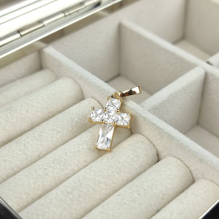 zawieszka krzyż kryształy...