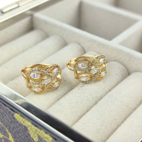 Kolczyki francuskie...