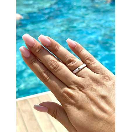 Pierścionek biały z...