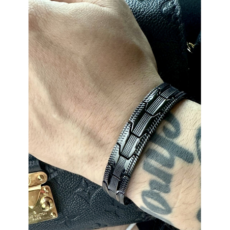 Bransoletka męska czarna...