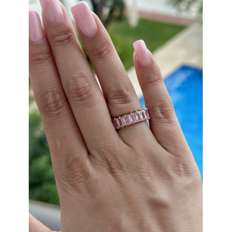 Pierścionek bagieta różowa...