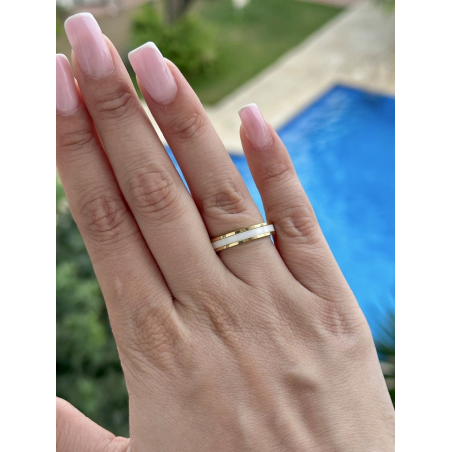 Pierścionek ceramiczny...